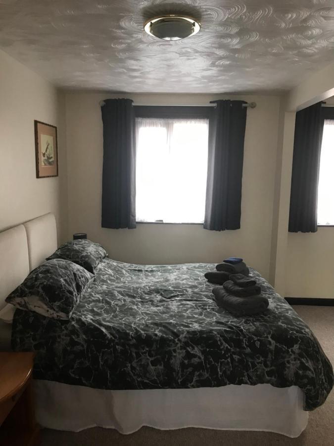 Dolphin Hotel Public House וויימות' מראה חיצוני תמונה